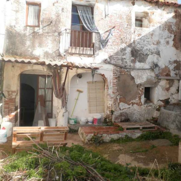 Patio arcos frontales